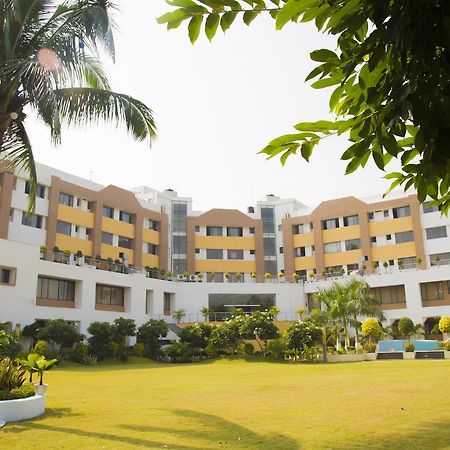 Kamlesh Continental Hotel Angul Buitenkant foto