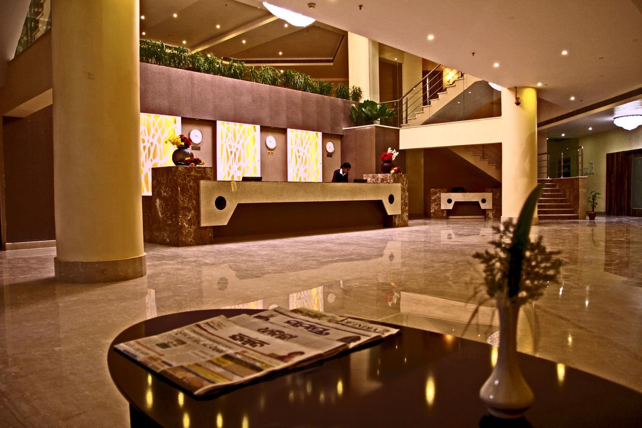 Kamlesh Continental Hotel Angul Buitenkant foto