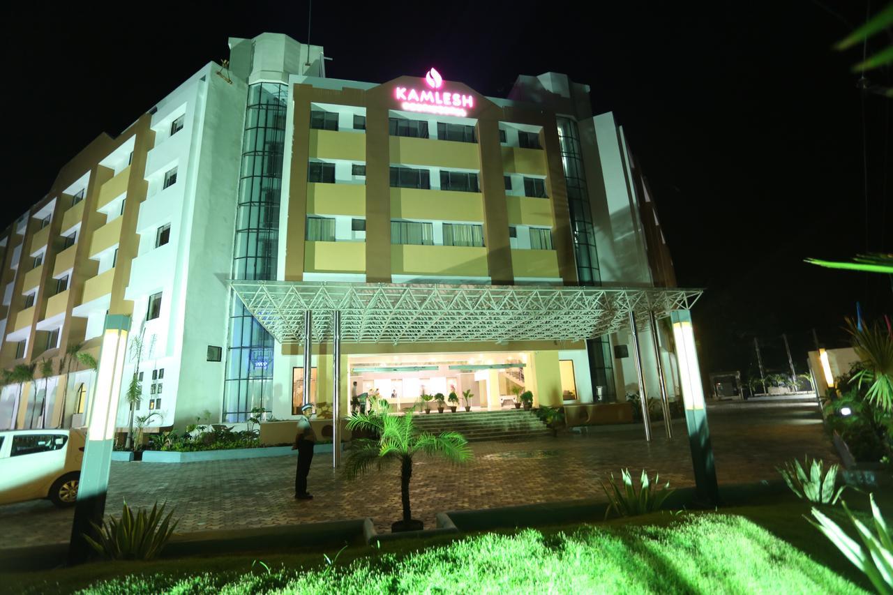 Kamlesh Continental Hotel Angul Buitenkant foto