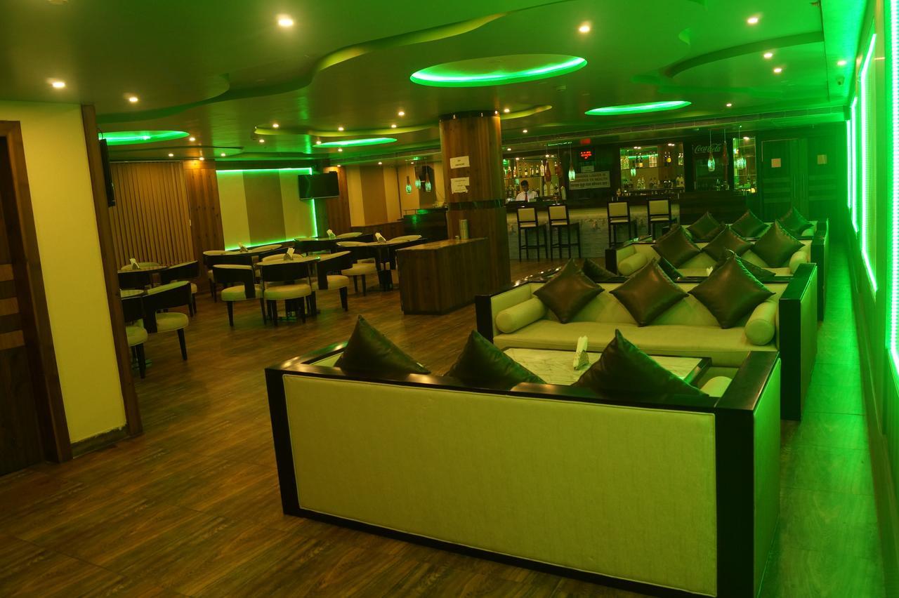 Kamlesh Continental Hotel Angul Buitenkant foto